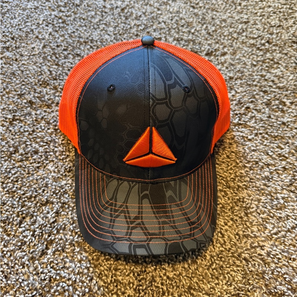 DEWESoft Black and Orange Mesh Cap